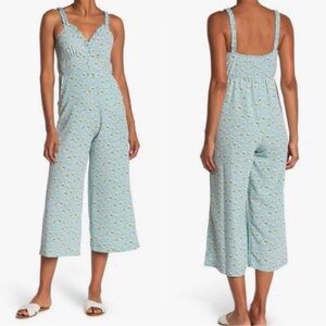 Topshop Blue Ditsy Floral Wide Leg Jumpsuit (Size 6) - EUC